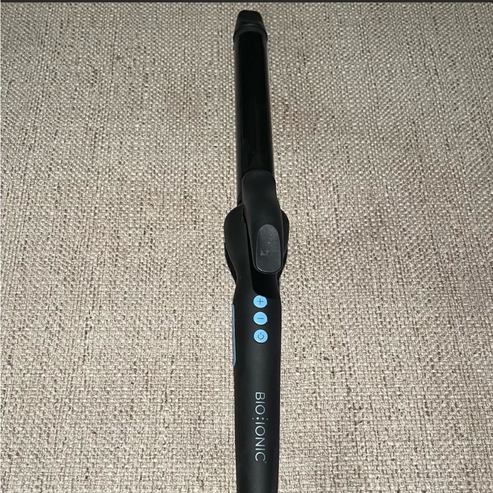 Bio ionic long barrel curling iron